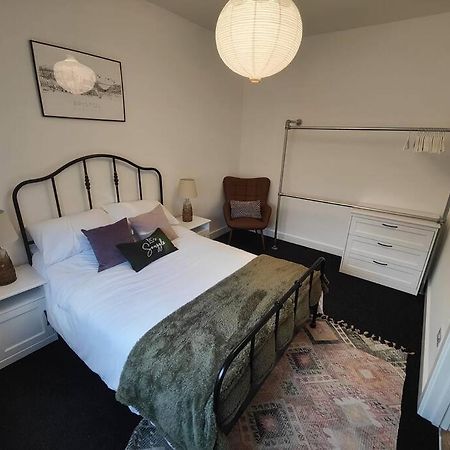 New Build Cosy Bungalow Near Bath And Bristol 威克 外观 照片