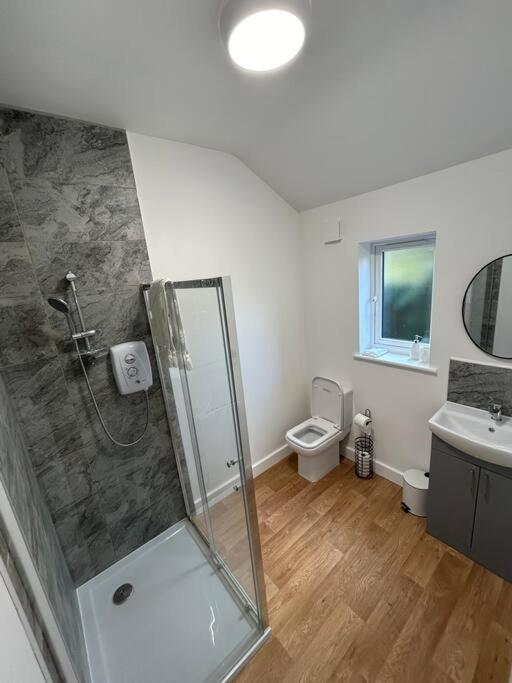 New Build Cosy Bungalow Near Bath And Bristol 威克 外观 照片