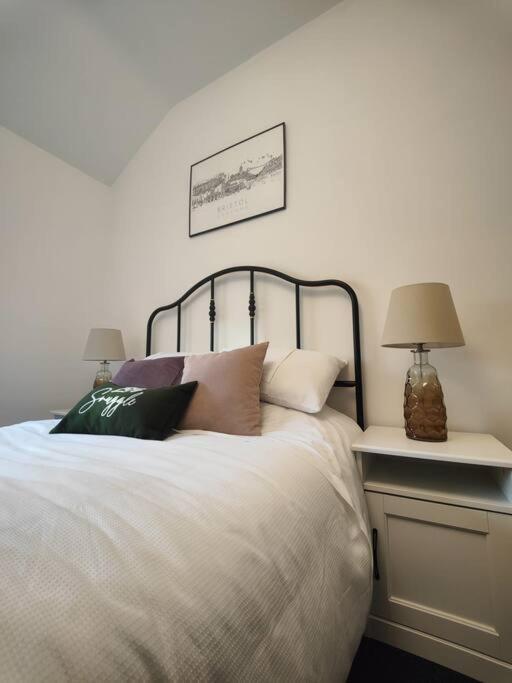 New Build Cosy Bungalow Near Bath And Bristol 威克 外观 照片